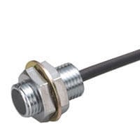 Proximity sensors with in-cable amplifiers Keyence EM-010